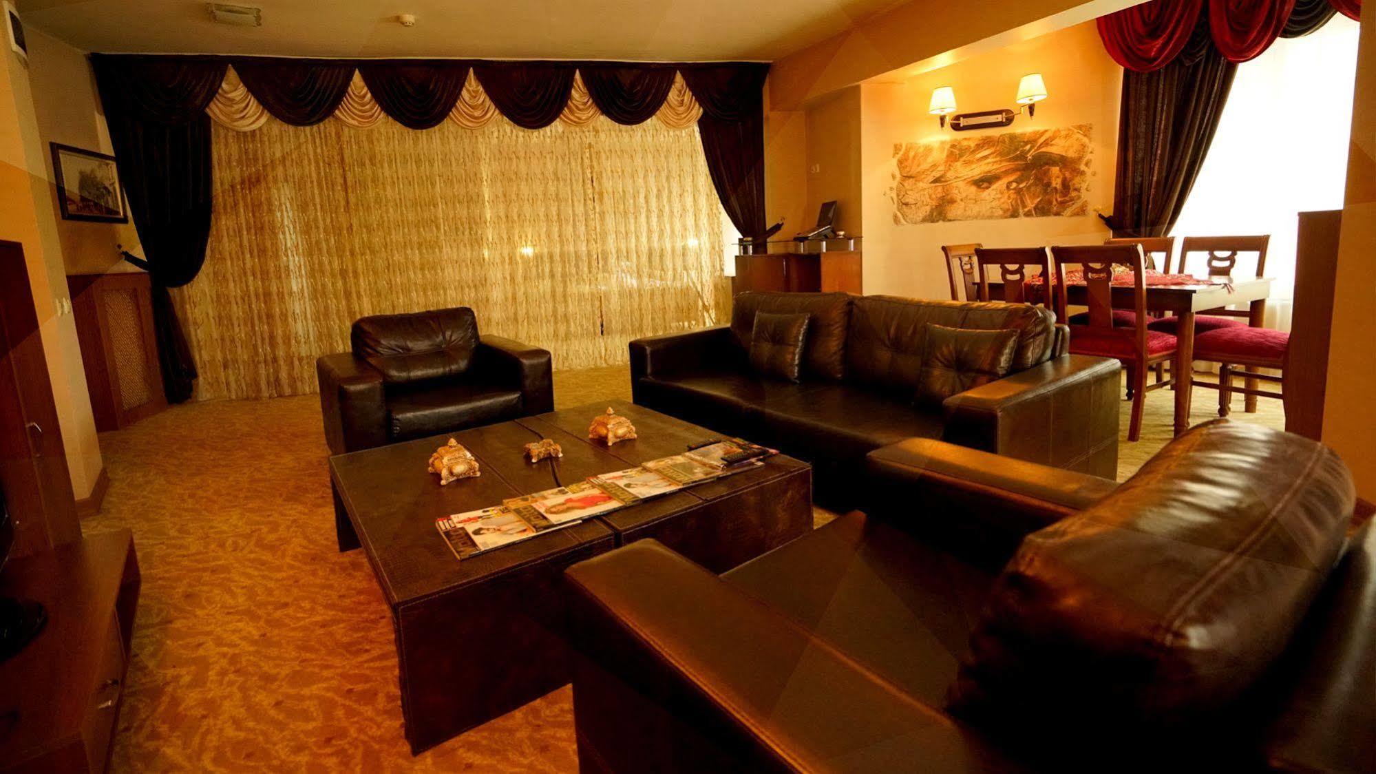 Es Albatros Hotel Eskişehir Zewnętrze zdjęcie