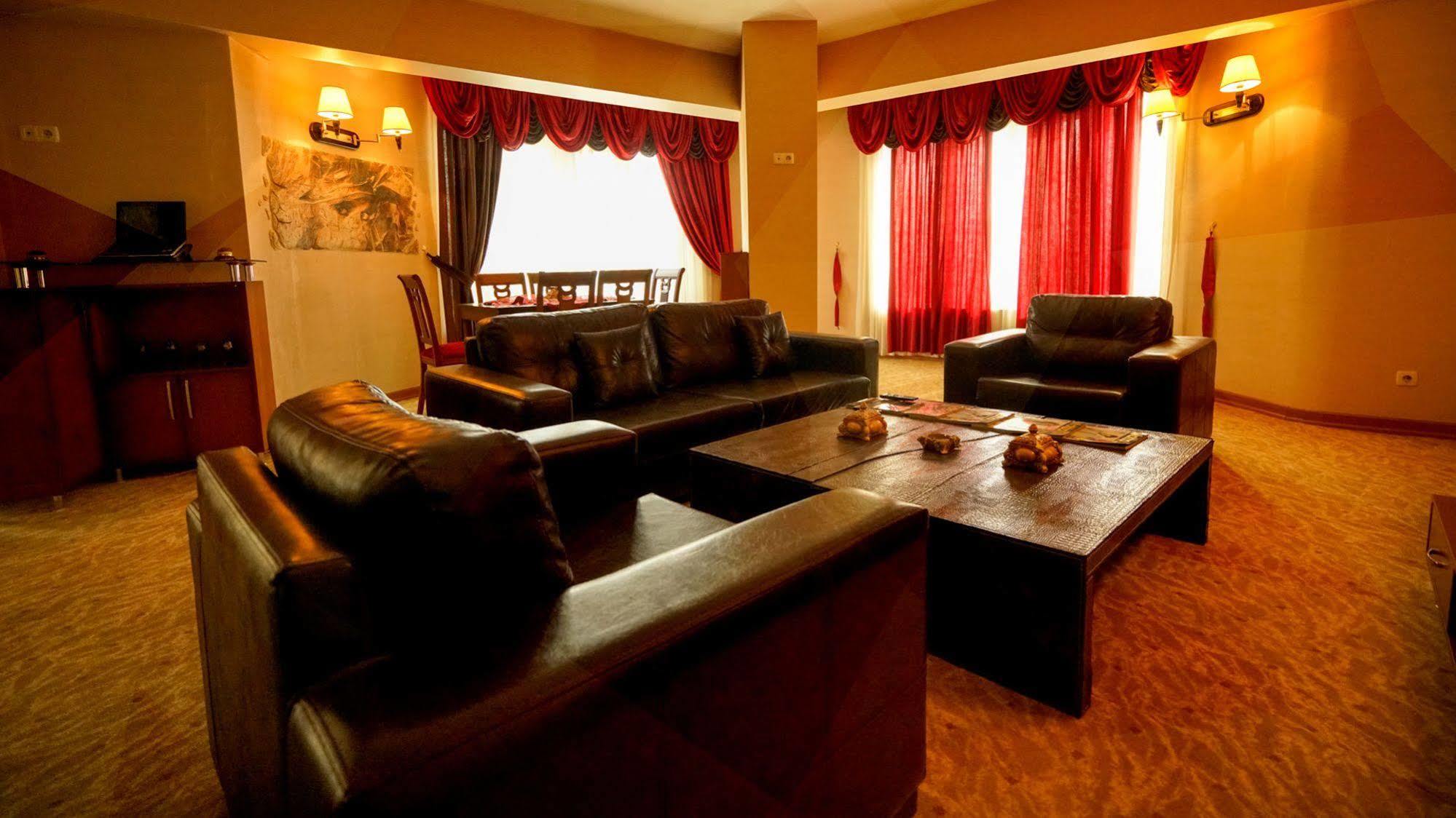 Es Albatros Hotel Eskişehir Zewnętrze zdjęcie