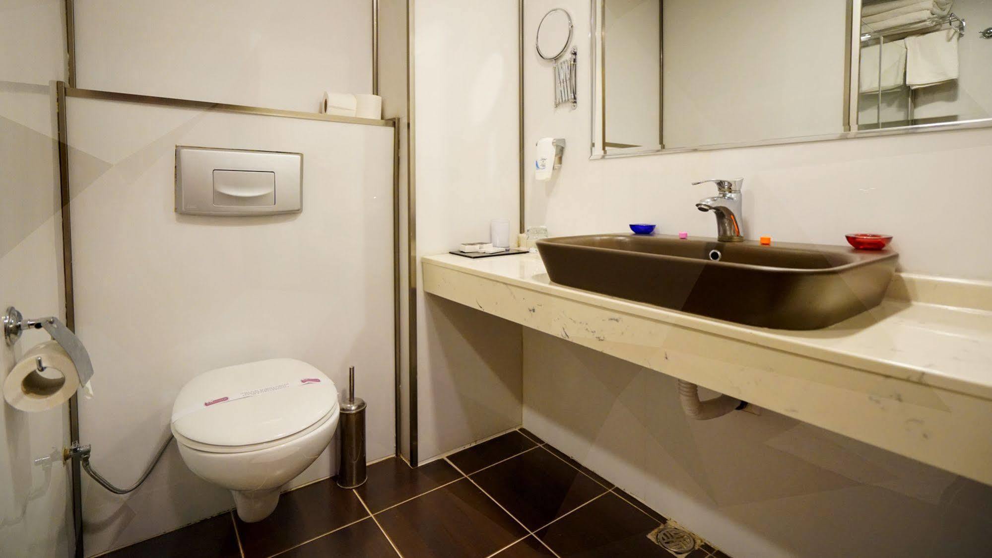 Es Albatros Hotel Eskişehir Zewnętrze zdjęcie