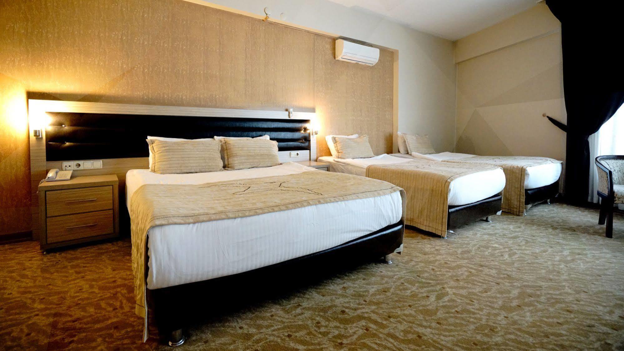 Es Albatros Hotel Eskişehir Zewnętrze zdjęcie