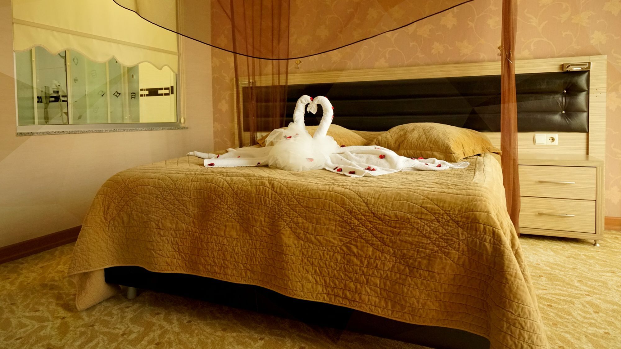 Es Albatros Hotel Eskişehir Zewnętrze zdjęcie