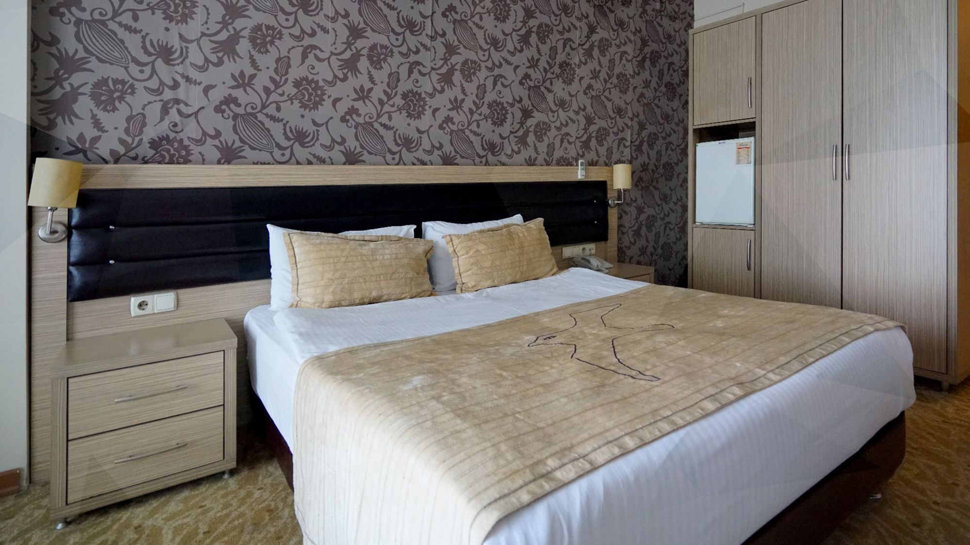 Es Albatros Hotel Eskişehir Zewnętrze zdjęcie