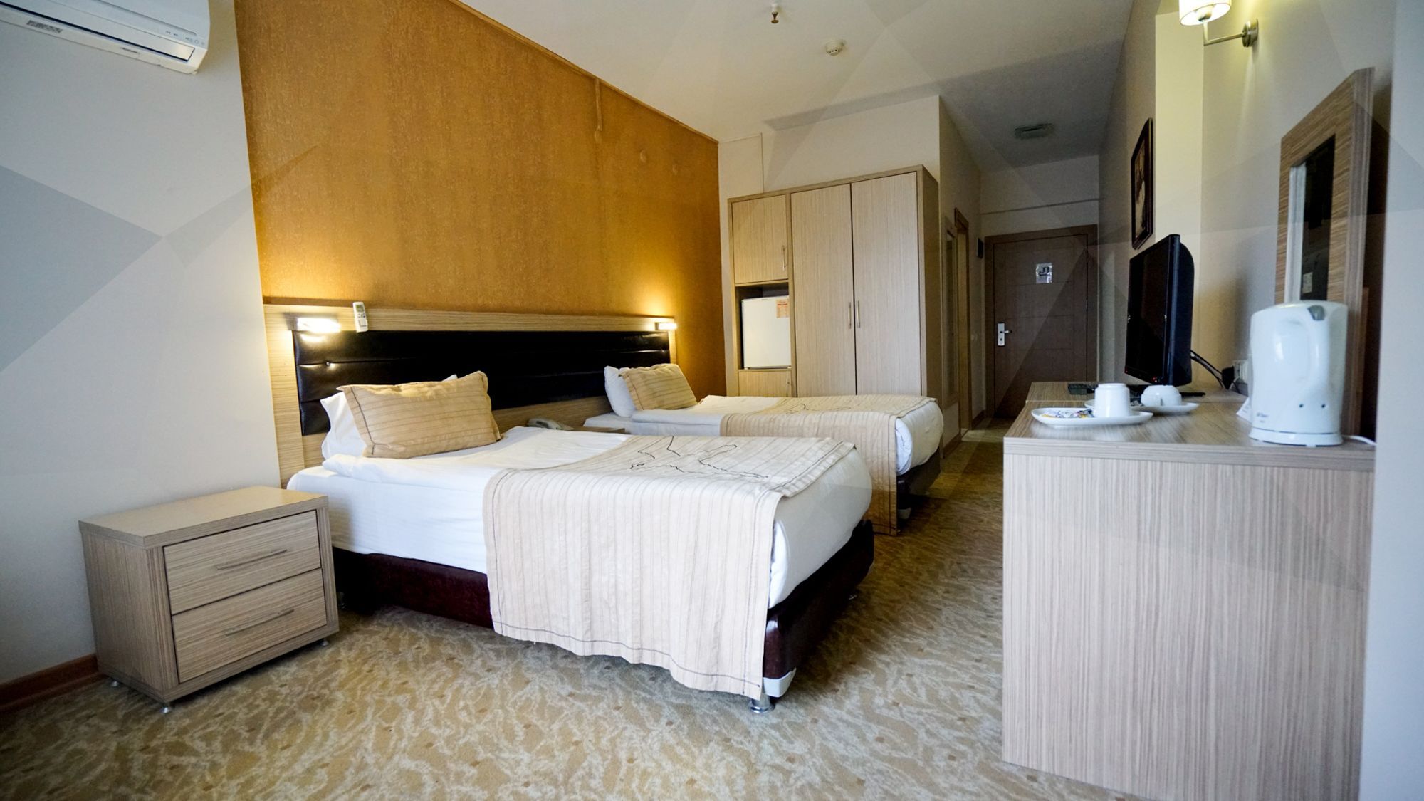 Es Albatros Hotel Eskişehir Zewnętrze zdjęcie