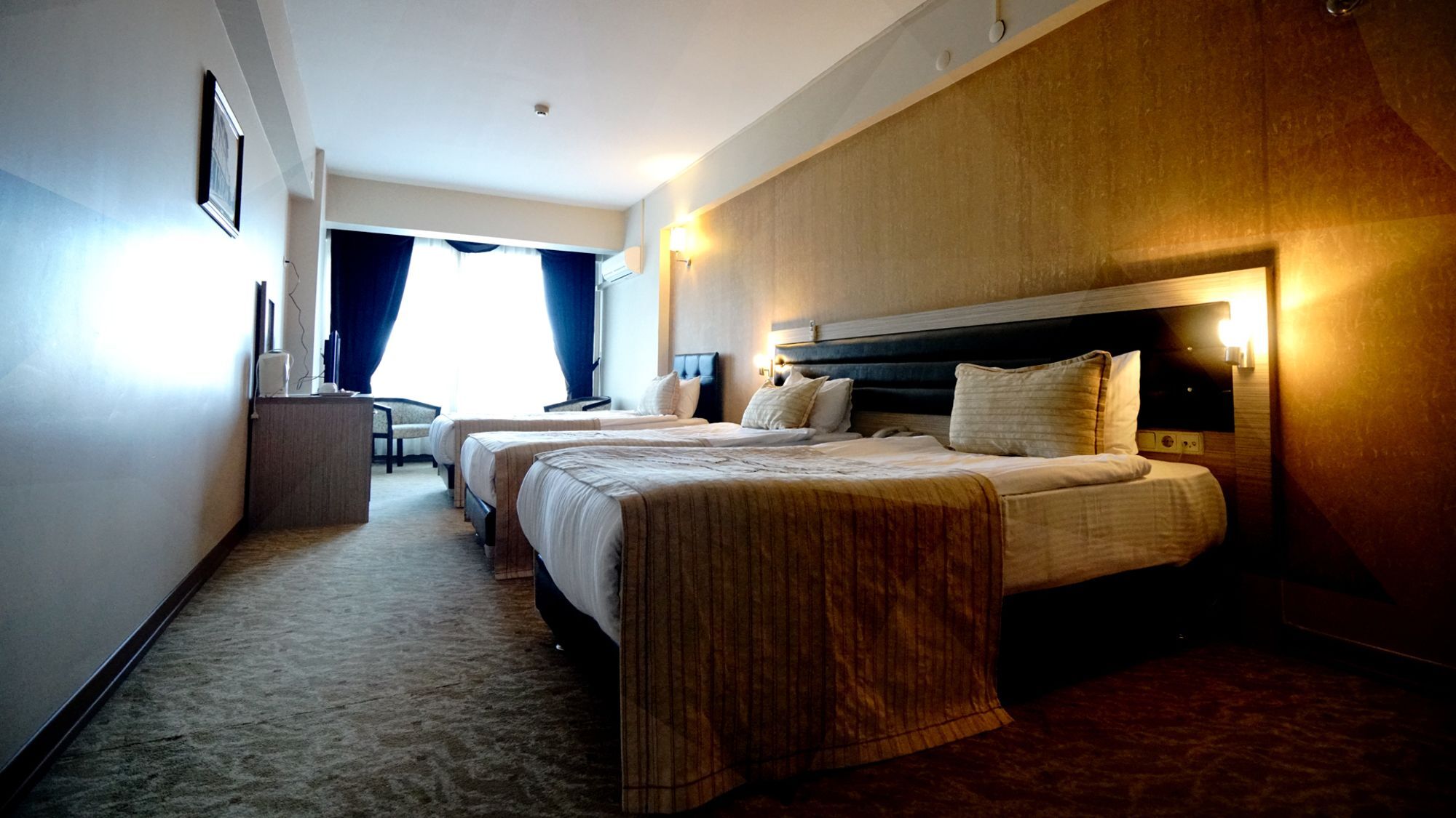 Es Albatros Hotel Eskişehir Zewnętrze zdjęcie